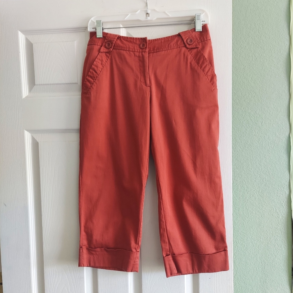 Rust-colored Cato Capris